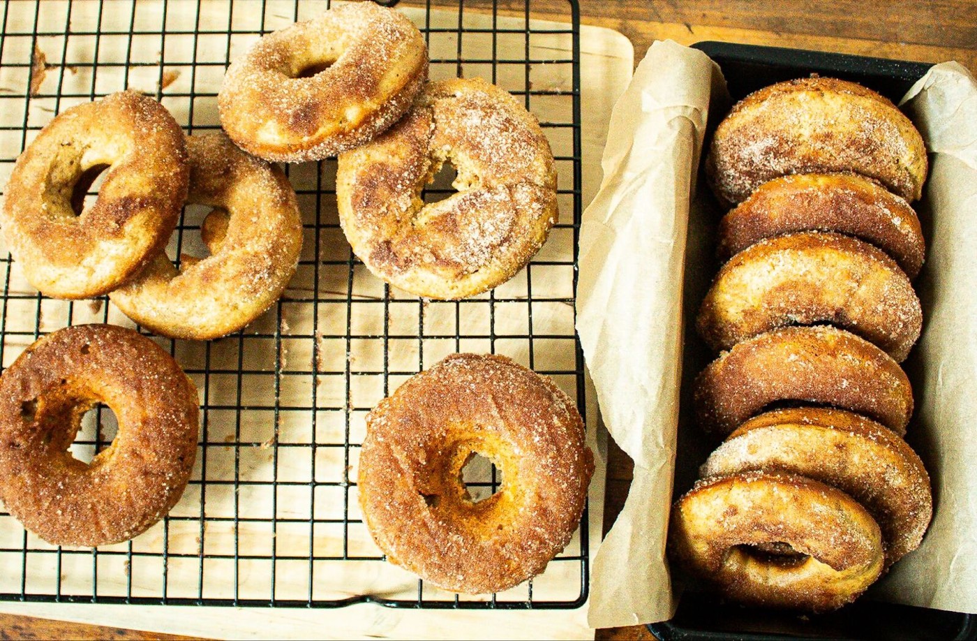 Baked Apple Cider Donuts